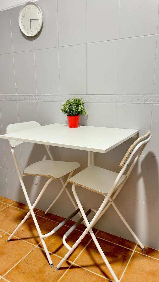 Apartamento T2 Com Terraco Grande Apartman Quarteira Kültér fotó