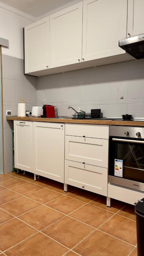 Apartamento T2 Com Terraco Grande Apartman Quarteira Kültér fotó